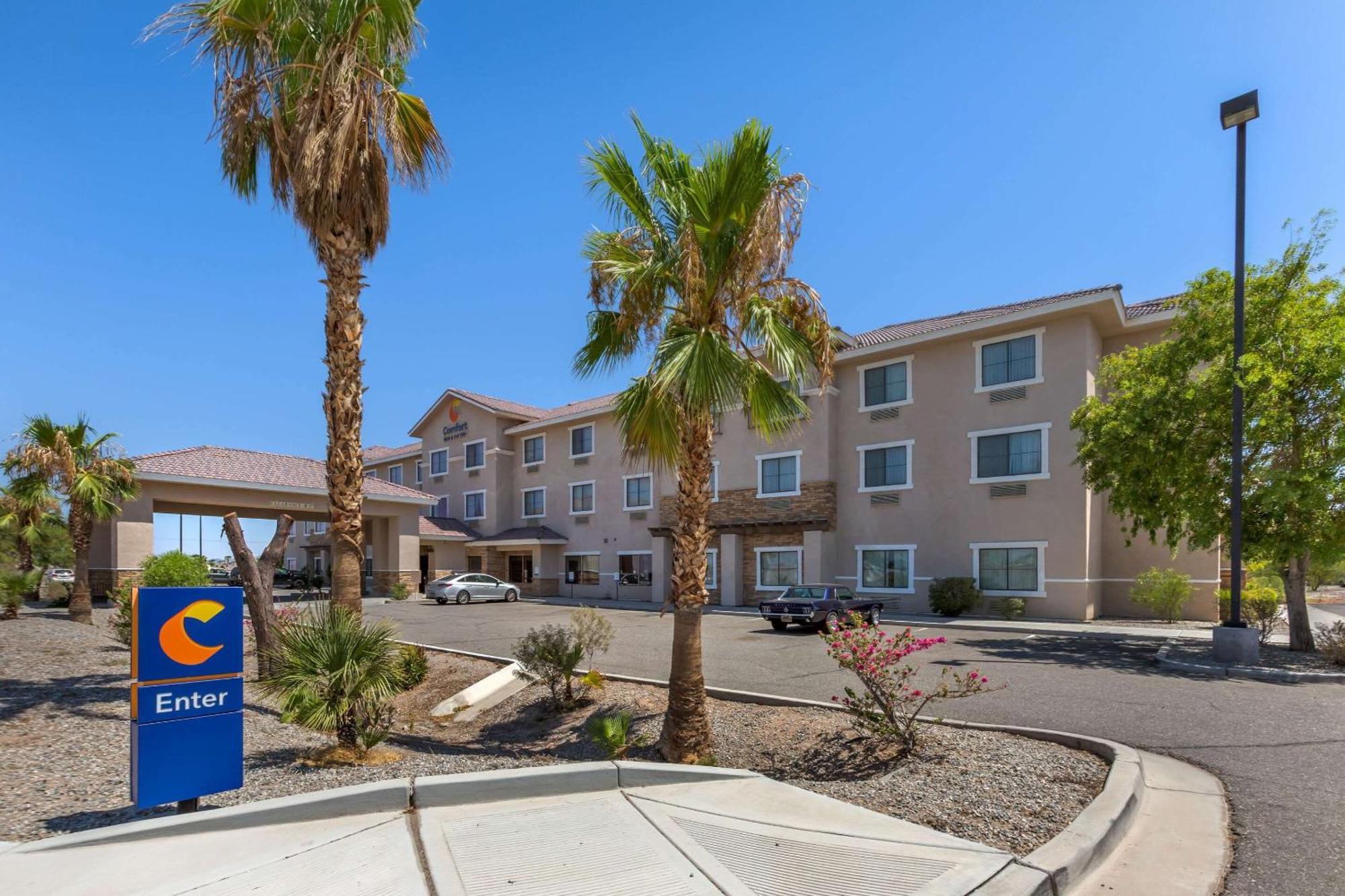 Comfort Inn And Suites Yuma I-8 Exteriér fotografie